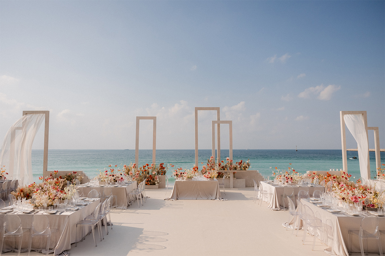 beachfront-wedding